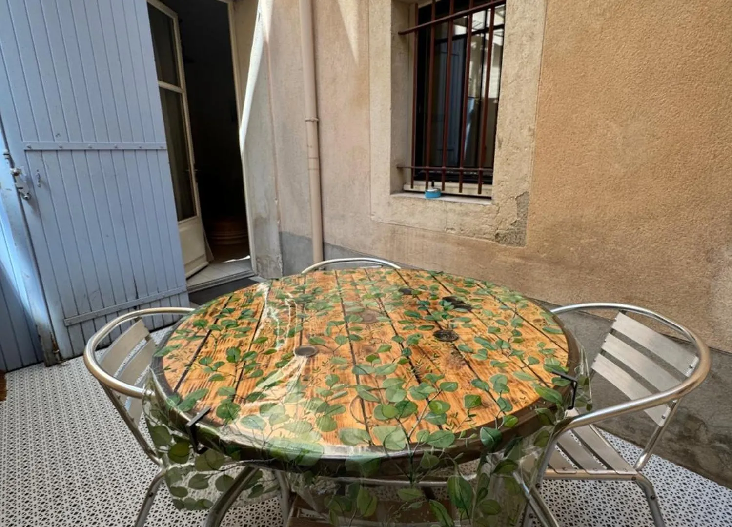 Apartamento La Loge D'Aviñón 0*,  Francia
