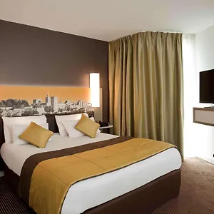 Отель Mercure Centre Palais Des Papes, Авиньон
